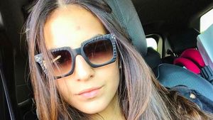 9 Potret Seksi Istri Alex Cordaz, Setia Dampingi Suami Balik ke Inter Milan