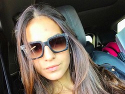 9 Potret Seksi Istri Alex Cordaz, Setia Dampingi Suami Balik ke Inter Milan