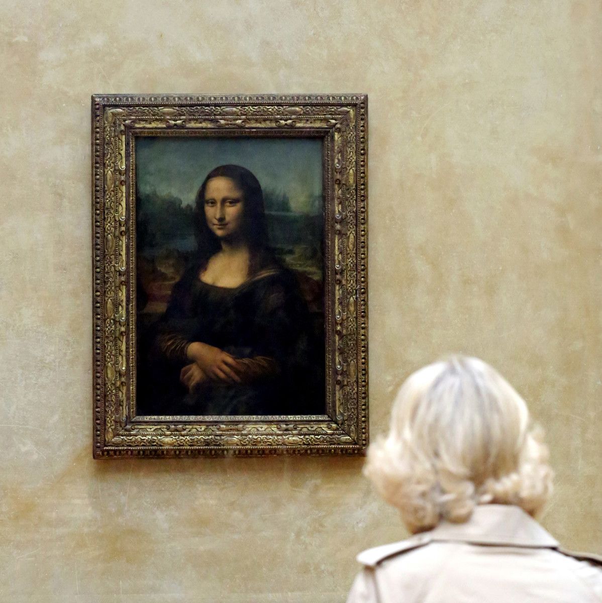 Aneh! Netizen Buat Petisi Agar Jeff Bezos Makan Lukisan Mona Lisa
