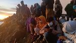 Masih Ramai Aja Peringatan Yadnya Kasada di Bromo Saat Pandemi