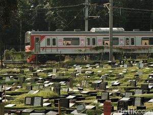Ingat! Ziarah di TPU Jakarta Dilarang Selama PPKM Diperketat