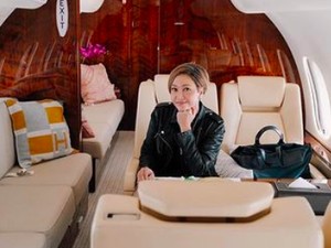 Maia Estianty Kaget Tahu Harga Sewa Jet, Belanda Tolak Pemburu Seks