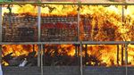 Myanmar Bakar Barang Bukti Narkoba