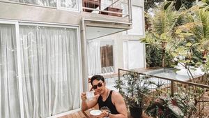 Gaya Keren Panji Komara, Manajer Nathalie Hoslcher saat Floating Breakfast