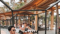 Panji Komara memang dikenal senagai manajer dari Nathalie dan Sule karena mereka dinaungi oleh manajemen yang sama. Foto: Instagram @panjikomara