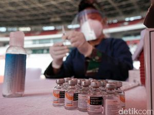 Pemprov DKI Buka Vaksinasi untuk WNA