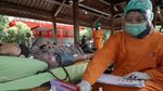 Seribu Satu Cara Mengerem Laju Kasus Corona