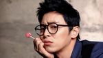 Kerennya Jo Jung Suk Saat Makan Sate dan Berperan Jadi Chef!