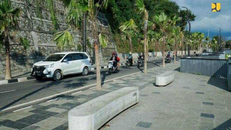 Labuan Bajo Pembangunan infra di Labuan Bajo.