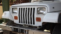 Menurut Yanti, salah satu Fans Nike Ardilla asal Bandung ditemui di Museum Nike Ardilla, Sabtu (26/6/2021) mobil Jeep itu biasa digunakan Nike keliling Bandung. Foto: Wisma Putra