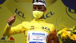 Pebalap Tuan Rumah Rebut Podium Pertama TDF 2021