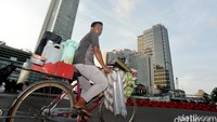 Arus Urbanisasi di Balik Banyaknya Orang Madura Jadi Starling di Jakarta