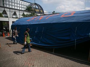 RSUP Dr Sardjito Yogya Luruskan soal Pemasangan Tenda untuk Pasien Transit