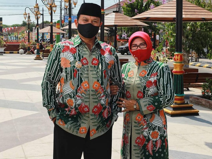 Wali Kota Madiun H Maidi dan istrinya Yuni Setyawati positif COVID-19. Berita itu disampaikan langsung oleh Maidi melalui akun Instagram pribadinya, @pakmaidi.