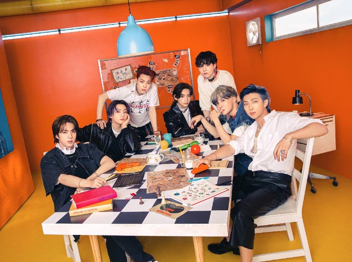 BTS untuk CD Butter
