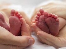 Selamat! Ibu di Makassar Melahirkan Anak Kembar Empat, Begini Kondisinya