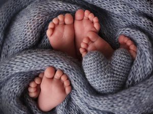 Catat Rekor, Bayi Kembar Lahir dari Embrio yang Dibekukan 30 Tahun Lalu