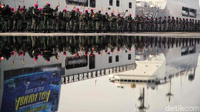 Kasus Corona Melonjak, Latihan Perang TNI AL Ditunda