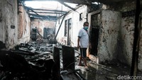 Kasudin Gulkarmat Jakarta Pusat Asril Rizal menyatakan kebakaran di kawasan permukiman padat penduduk itu terjadi sekitar pukul 05.45 WIB. 
