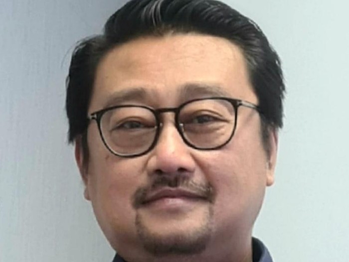 Rachland Nashidik
