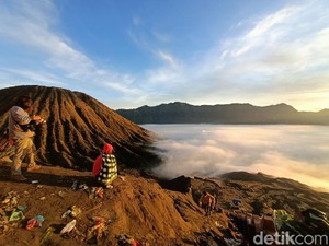 Bromo Tetap Buka Selama Libur Nataru, Pelaku Usaha Bungah
