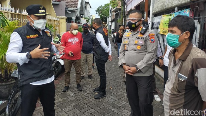 wali kota surabaya eri cahyadi