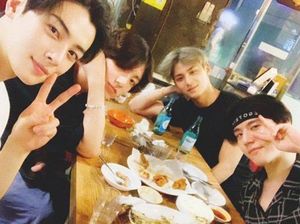 5 Squad Artis Korea Terpopuler, 97 Line hingga Wooga Squad!