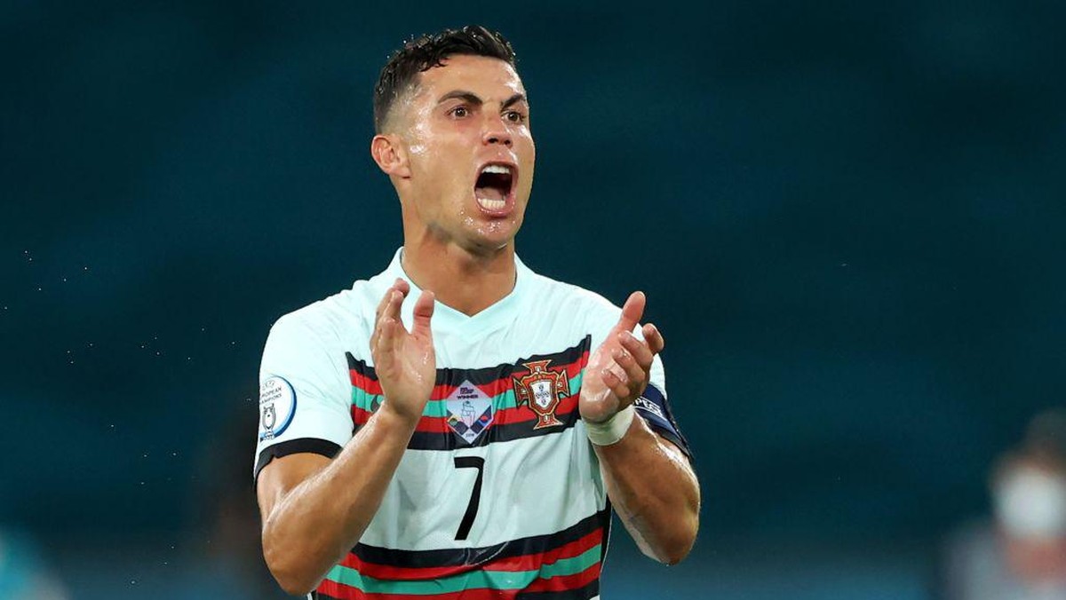 Cristiano Ronaldo Cristiano Ronaldo