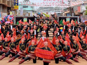 Keren! Filipina Punya Festival Kerukunan Budaya