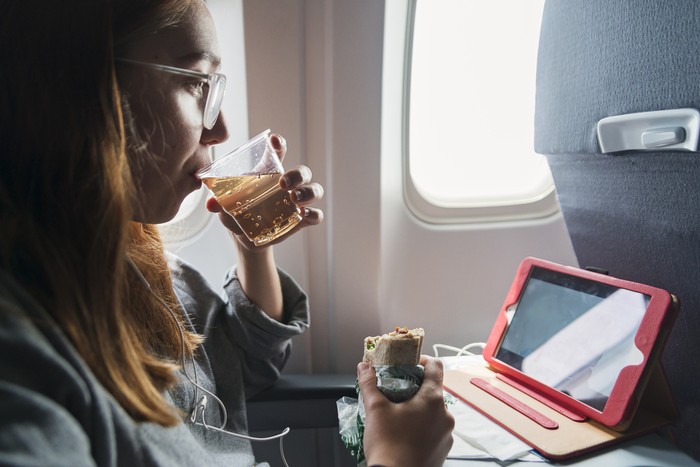 Ginger ale atau jahe karbonasi di kabin pesawat