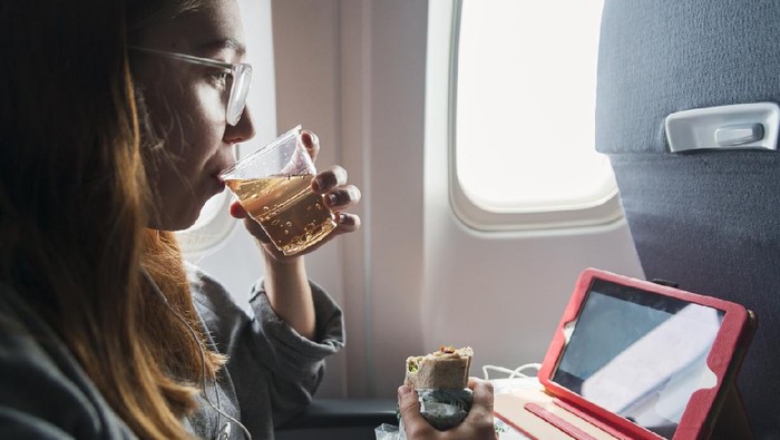 Ginger ale atau jahe karbonasi di kabin pesawat