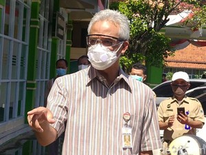 Ribuan RT di Jateng Lockdown, Ganjar Dorong Desa Bikin Isolasi Terpusat