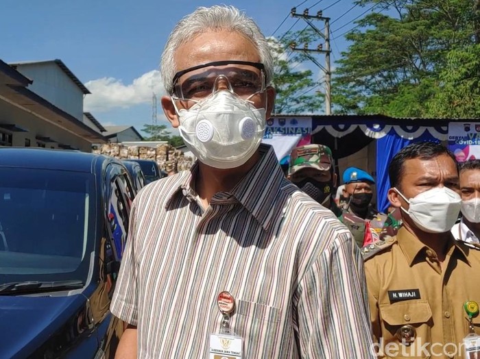 Gubernur Jateng Ganjar Pranowo di RSUD Kalisari Batang, Selasa (29/6/2021).