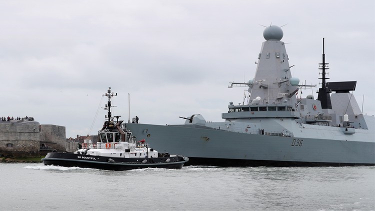 HMS Defender HMS Defender