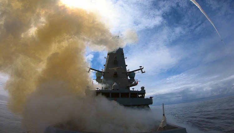 HMS Defender HMS Defender