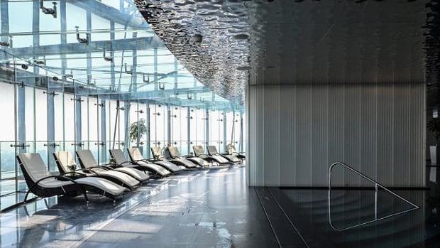 J Hotel Shanghai Tower