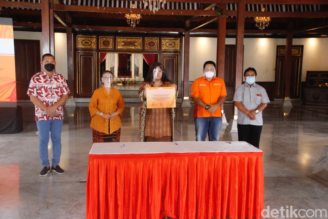 Keplek Ilat Creative Food Cari Kuliner Solo Kreatif dengan Paduan Tehbotol Sosro