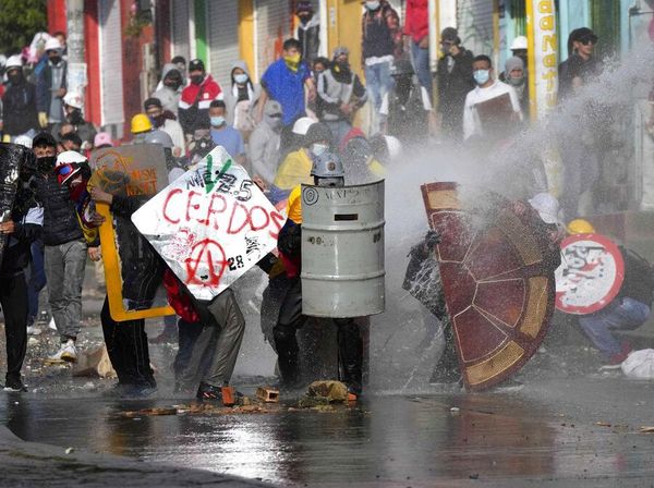 Kolombia Ricuh Imbas Gejolak Kenaikan Pajak