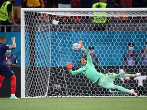 Kylian Mbappe Sedih Banget