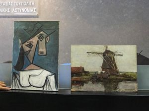 Pegawai Museum Pajang Karya Sendiri di Samping Karya Pablo Picasso, eh Ketahuan