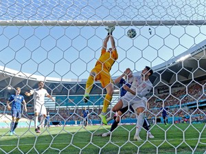 Euro 2020: Fenomena Badai Gol Bunuh Diri