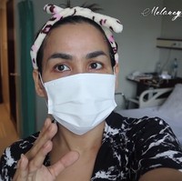 Melalui kanal YouTube miliknya, Melaney Ricardo mengaku pernah positif Covid-19 pada awal Oktober 2020. Setelah sebulan menjalani perawatan di rumah sakit, Melaney dinyatakan sembuh dari Corona. Foto: Dok. YouTube Melaney Ricardo