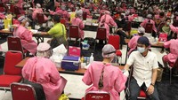 Sentra Vaksinasi COVID-19 tersebut diperuntukkan bagi masyarakat umum termasuk pelaku UMKM di antaranya mitra usaha ekosistem Gojek. 