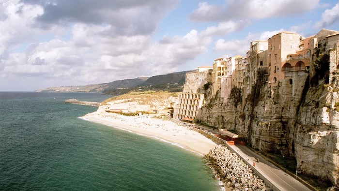 Pantai Tropea, Italia