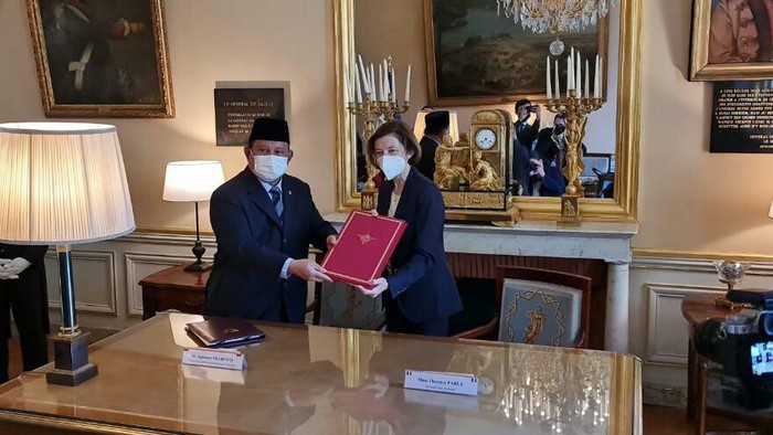 Prabowo Subianto kunjungan kerja ke Paris Prancis