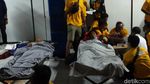Ruang Tunggu Pelabuhan Jadi Tempat Perawatan Sementara ABK KMP Yunicee