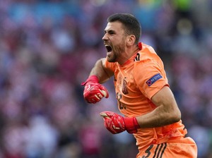 Swiss Vs Spanyol: Enrique Masih Percaya pada Simon