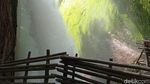 Foto Air Terjun di Bondowoso yang Seperti Ditelan Bumi