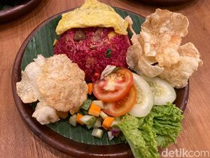 Enaknya Nasi Goreng Merah dan Nasi Bakar Megono Rumahan di Kemang
