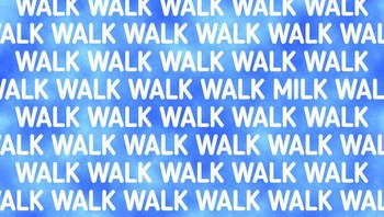 Ada tulisan yang berbeda, apakah itu? Foto: Brightside